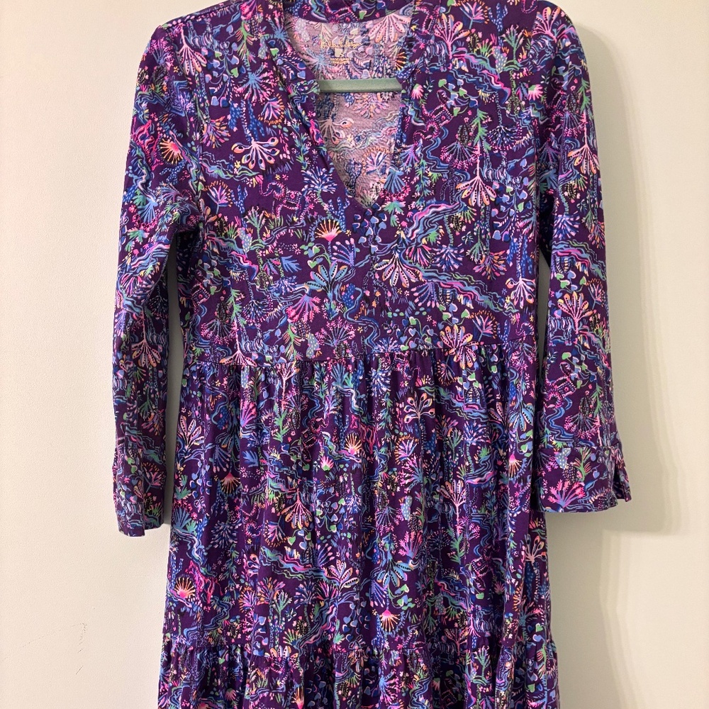 Lilly Pulitzer dress, like mew